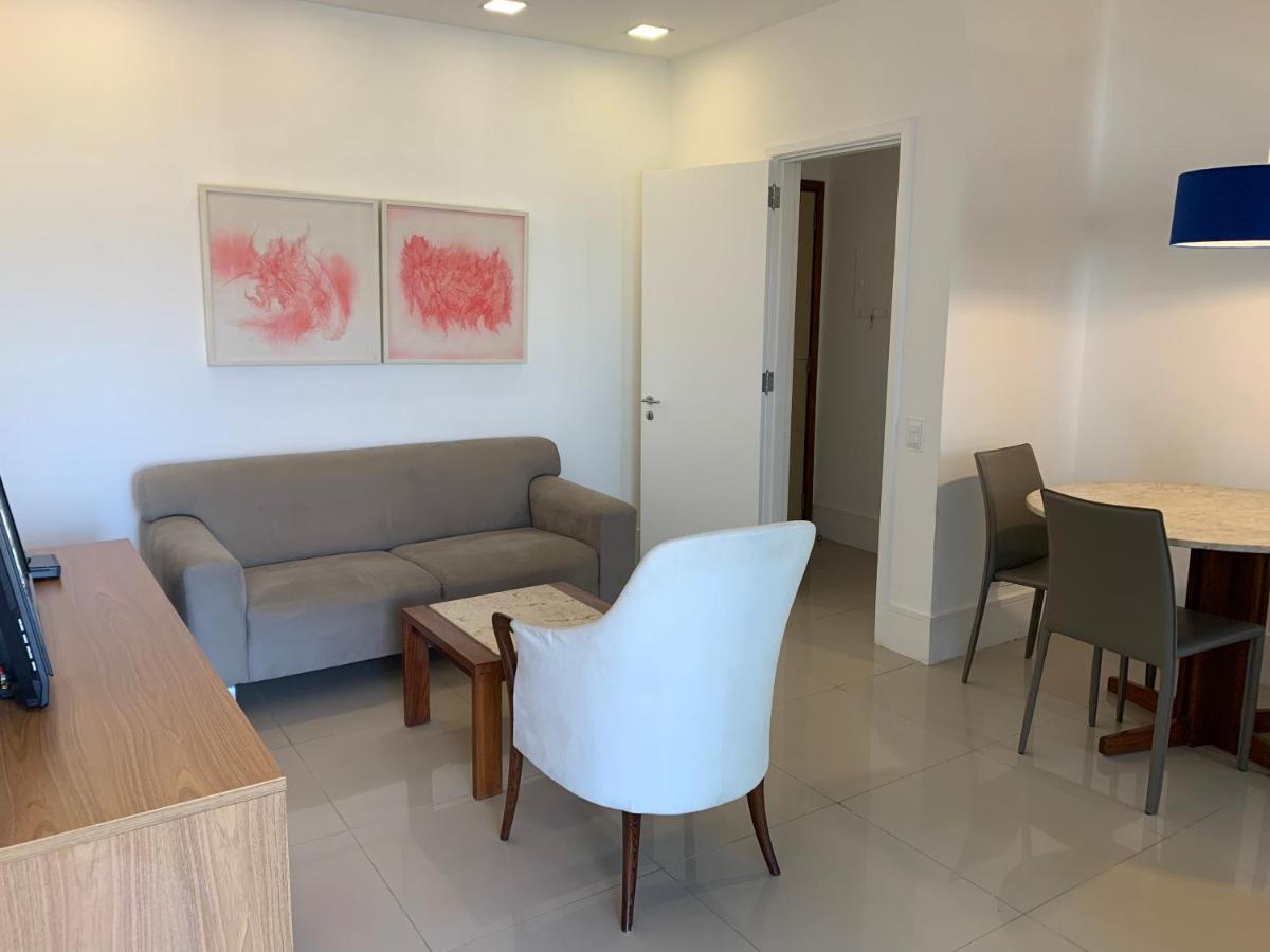 Flat Com 65 Metros; Sala; Duas Suites; Cozinha Recem-Reformado Rio de Janeiro Luaran gambar